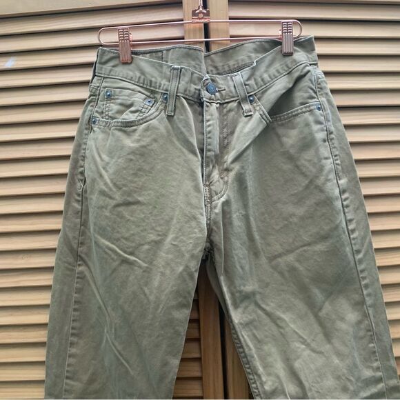 Levi’s Khaki Pants size 30 - Picture 2 of 5